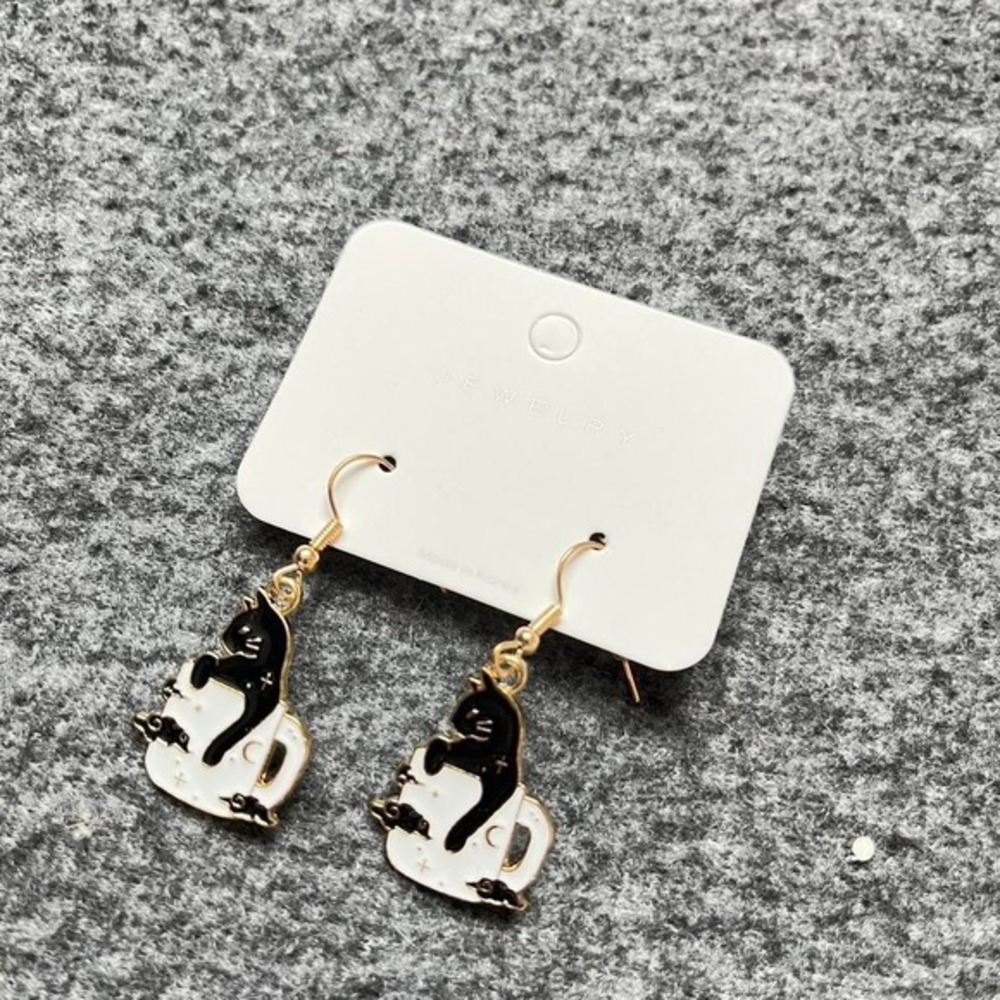 Funny Cat in‎ Teacup Earrings - Black & White Enamel Dangle - Quirky Gift new